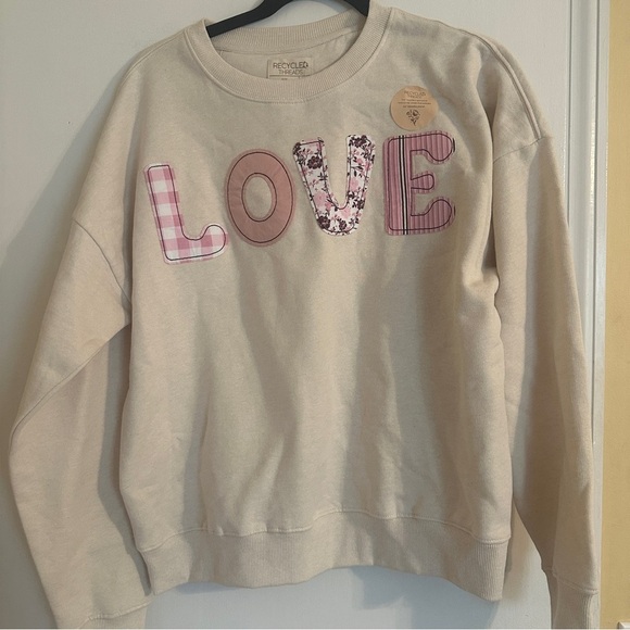 NWT RECYCLED THREADS LOVE Pullover Sweatshirt Women M - Picture 1 of 10